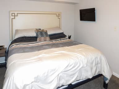 Place Preview main user avatar