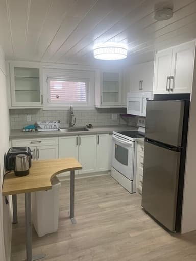 Place Preview main user avatar