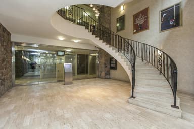 Place Preview main user avatar