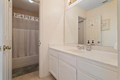 Place Preview main user avatar