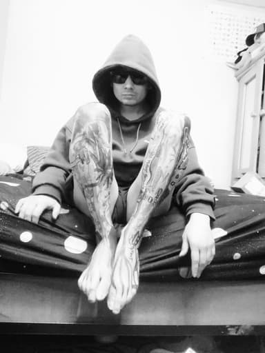 Place Preview main user avatar