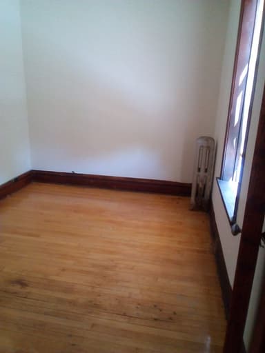 Place Preview main user avatar