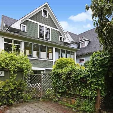 Place Preview main user avatar