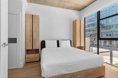 Place Preview main user avatar