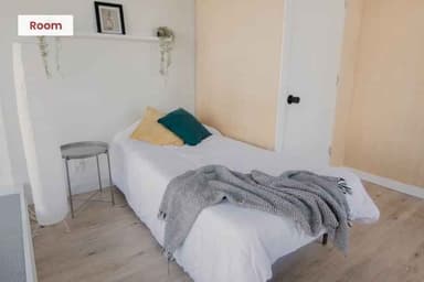 Place Preview main user avatar