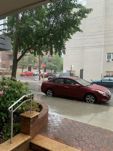 Place Preview main user avatar