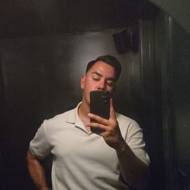 Profile Picture main user avatar