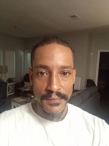 Profile Picture main user avatar