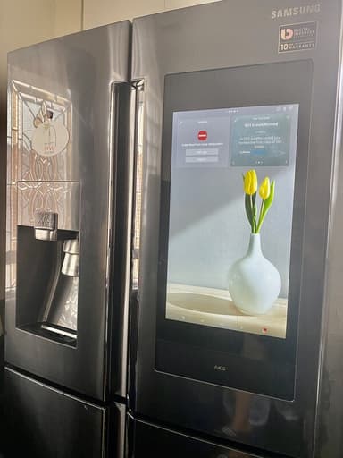 Place Preview main user avatar