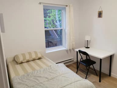 Place Preview main user avatar