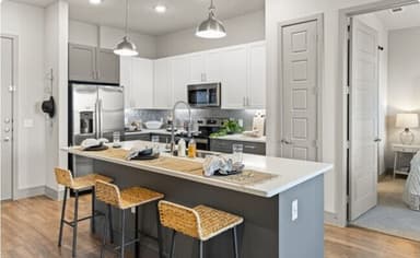 Place Preview main user avatar