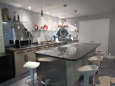 Place Preview main user avatar