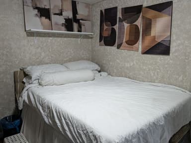 Place Preview main user avatar