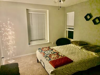 Place Preview main user avatar