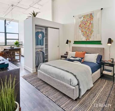 Place Preview main user avatar