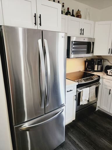 Place Preview main user avatar