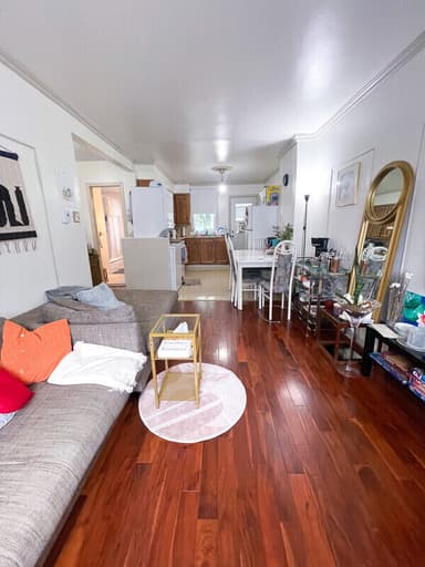 Place Preview main user avatar