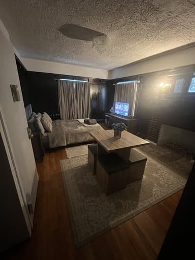 Place Preview main user avatar