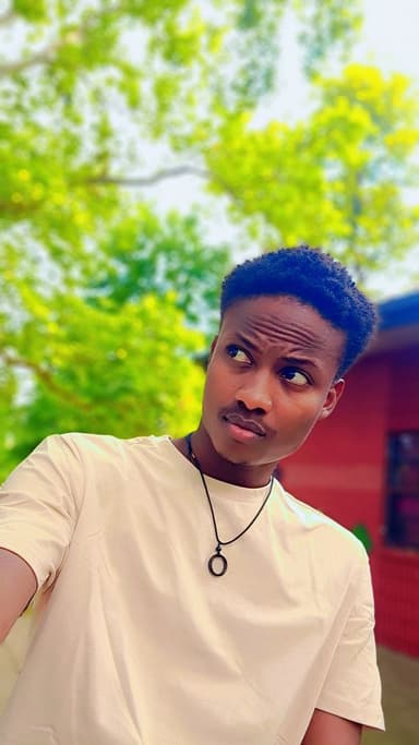 Profile Picture main user avatar