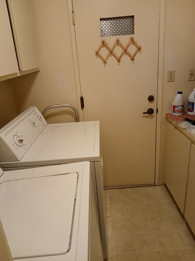 Place Preview main user avatar