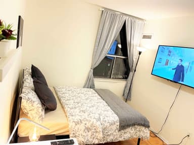 Place Preview main user avatar