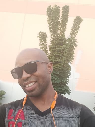 Profile Picture main user avatar