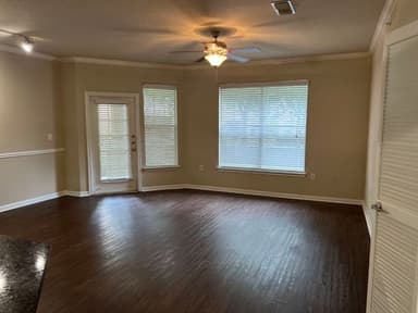 Place Preview main user avatar