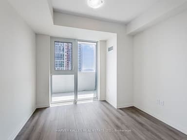 Place Preview main user avatar