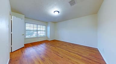 Place Preview main user avatar