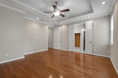 Place Preview main user avatar