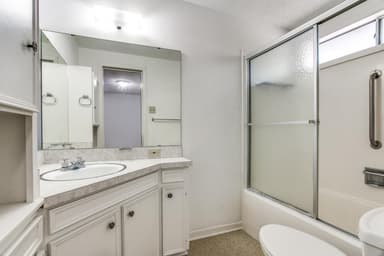 Place Preview main user avatar