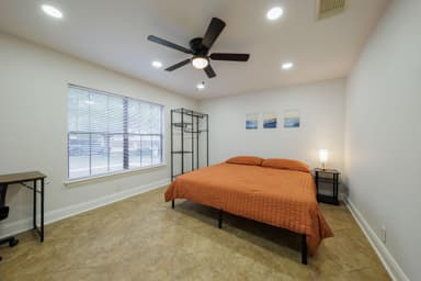 Place Preview main user avatar