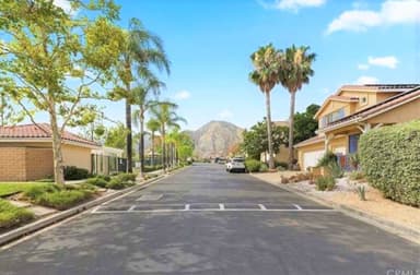 Place Preview main user avatar