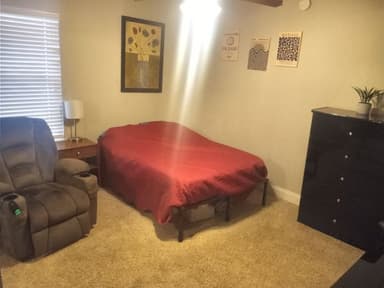 Place Preview main user avatar