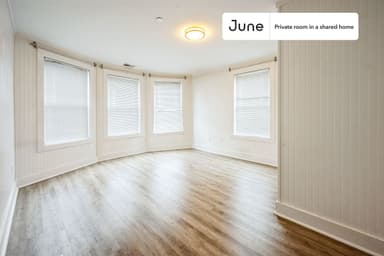 Place Preview main user avatar