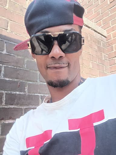 Profile Picture main user avatar