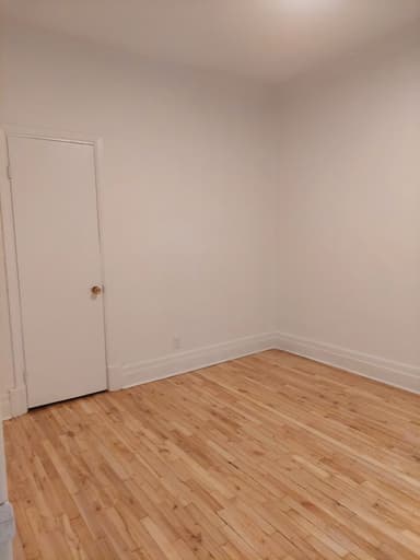 Place Preview main user avatar