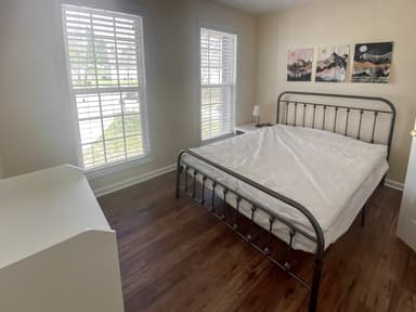 Place Preview main user avatar