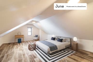 Place Preview main user avatar