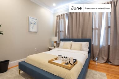 Place Preview main user avatar