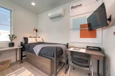 Place Preview main user avatar