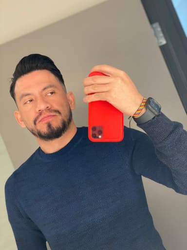 Profile Picture main user avatar