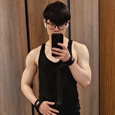 Profile Picture main user avatar