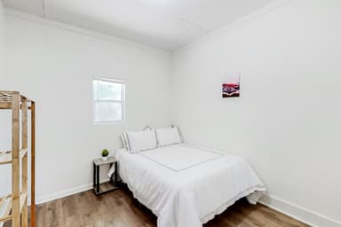 Place Preview main user avatar