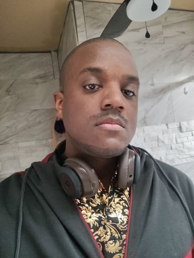 Profile Picture main user avatar