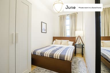 Place Preview main user avatar