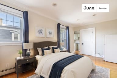 Place Preview main user avatar