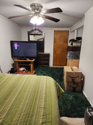 Place Preview main user avatar