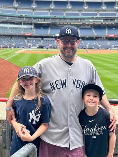 Profile Picture main user avatar