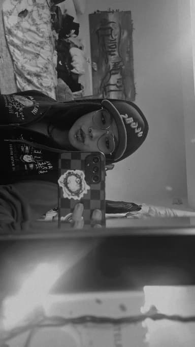 Place Preview main user avatar